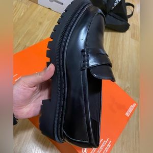 Black Chunky Platform Loafer